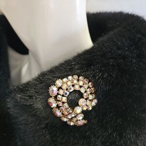 Vintage Glam! Aurora Borealis Brooch.